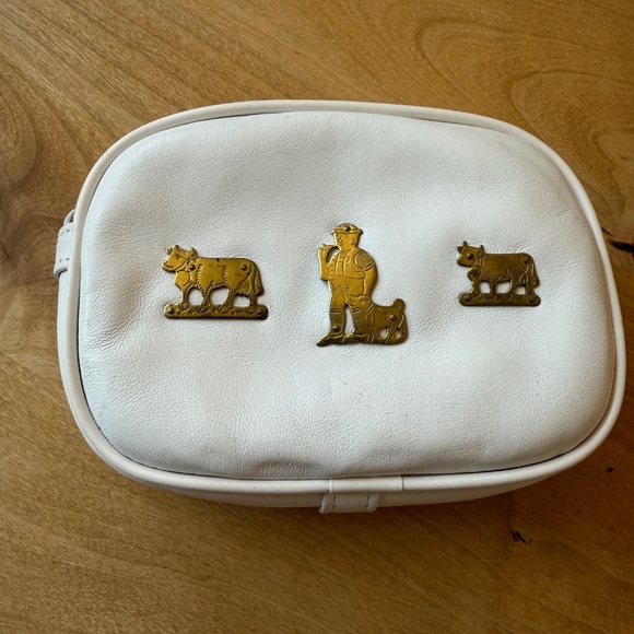 MANEL OF SWITZERLAND VINTAGE BAG WRISTLET CROSSBODY STRAPS GOLDTONE ANIMALS - Picture 2 of 11